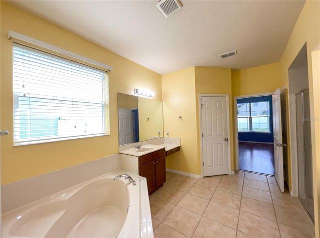 15130 OVATION DRIVE, Winter Garden, FL 34787