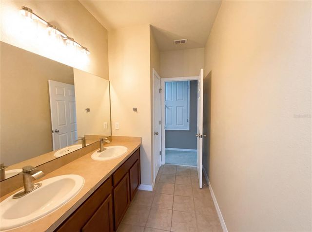 15130 OVATION DRIVE, Winter Garden, FL 34787