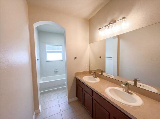 15130 OVATION DRIVE, Winter Garden, FL 34787