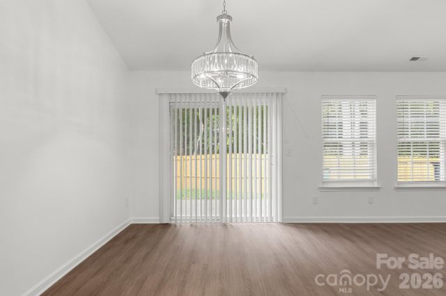 1940 Waters Trail Drive, Charlotte, NC 28216