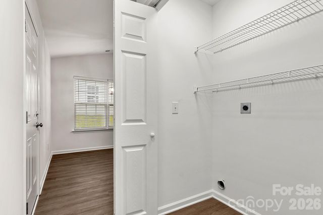 1940 Waters Trail Drive, Charlotte, NC 28216
