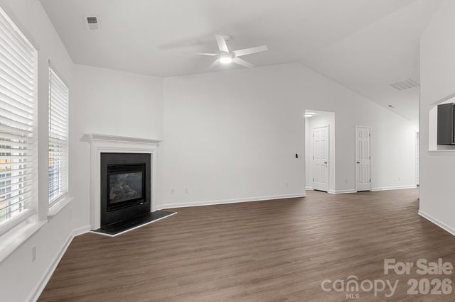1940 Waters Trail Drive, Charlotte, NC 28216