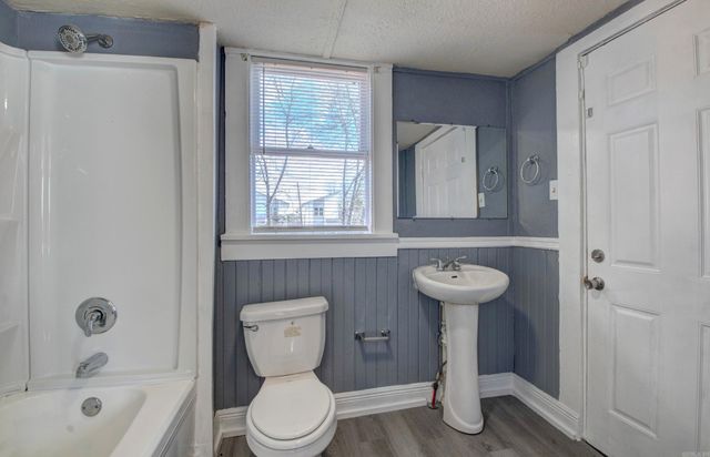 1019 Booker Street, Little Rock, AR 72204