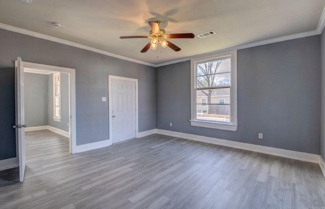 1019 Booker Street, Little Rock, AR 72204