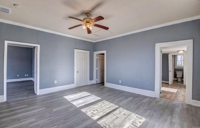 1019 Booker Street, Little Rock, AR 72204