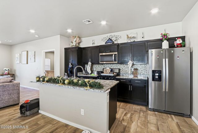 3933 Santa Sophia Road, Las Cruces, NM 88012