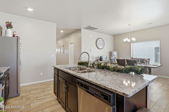 3933 Santa Sophia Road, Las Cruces, NM 88012