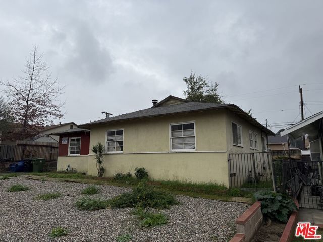 8230 Kyle Street, Sunland (los Angeles), CA 91040
