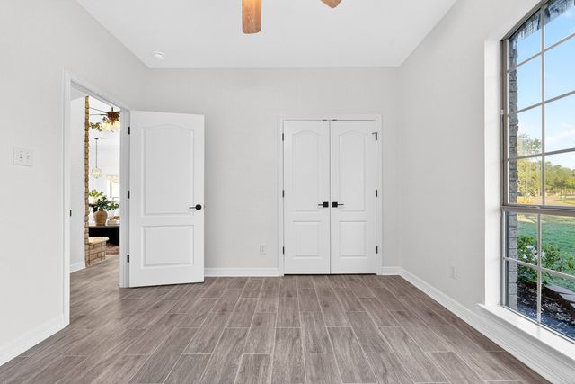 136 Spring Meadow Lane, Belton, TX 76513