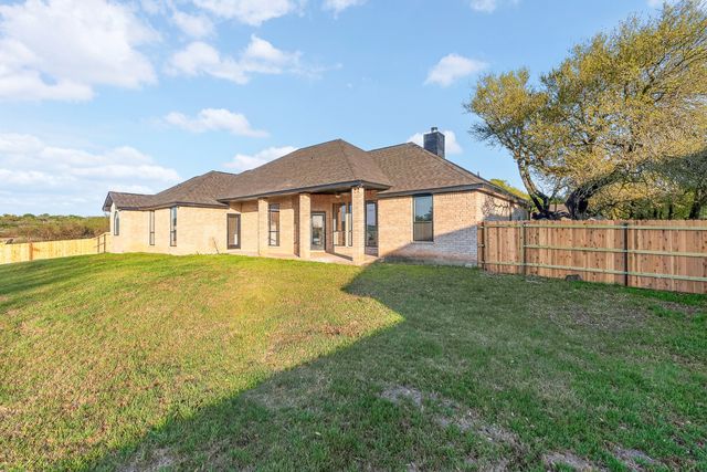 136 Spring Meadow Lane, Belton, TX 76513