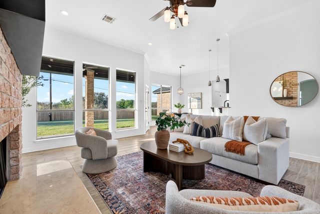 136 Spring Meadow Lane, Belton, TX 76513