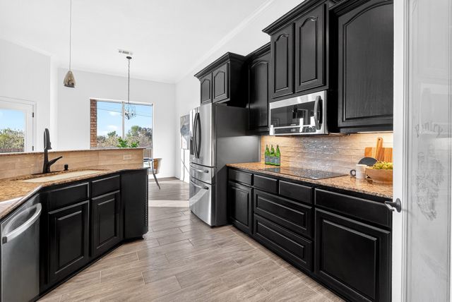 136 Spring Meadow Lane, Belton, TX 76513