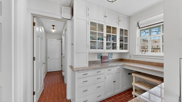 726 10th Avenue SW, Rochester, MN 55902