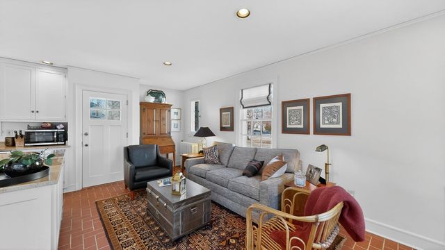 726 10th Avenue SW, Rochester, MN 55902