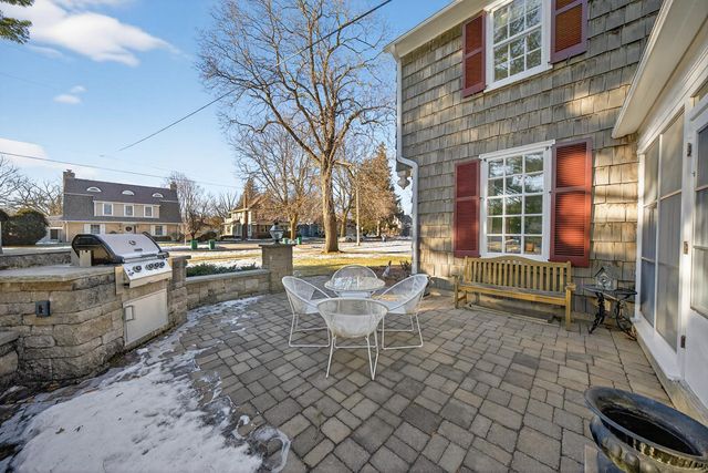 726 10th Avenue SW, Rochester, MN 55902