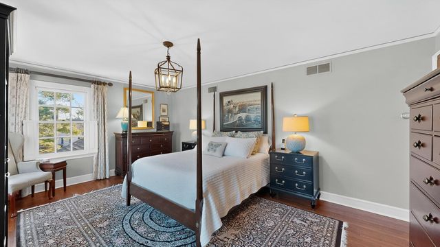 726 10th Avenue SW, Rochester, MN 55902