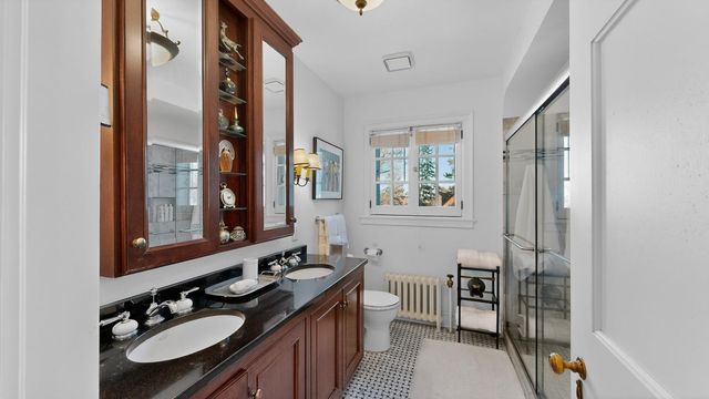 726 10th Avenue SW, Rochester, MN 55902