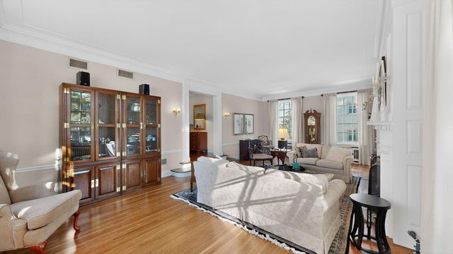 726 10th Avenue SW, Rochester, MN 55902