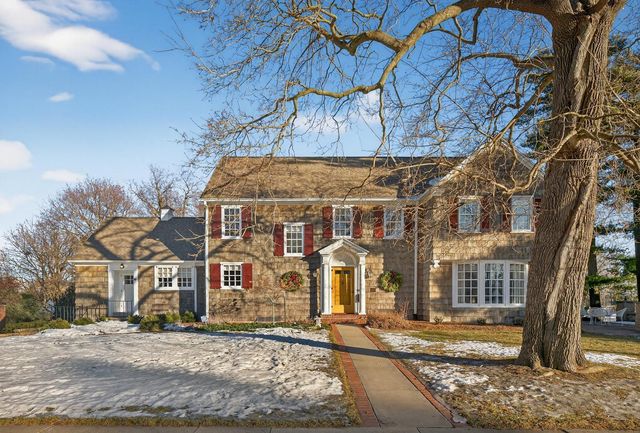 726 10th Avenue SW, Rochester, MN 55902