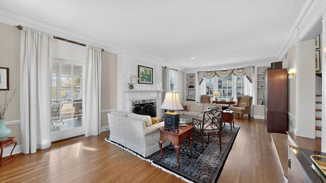 726 10th Avenue SW, Rochester, MN 55902