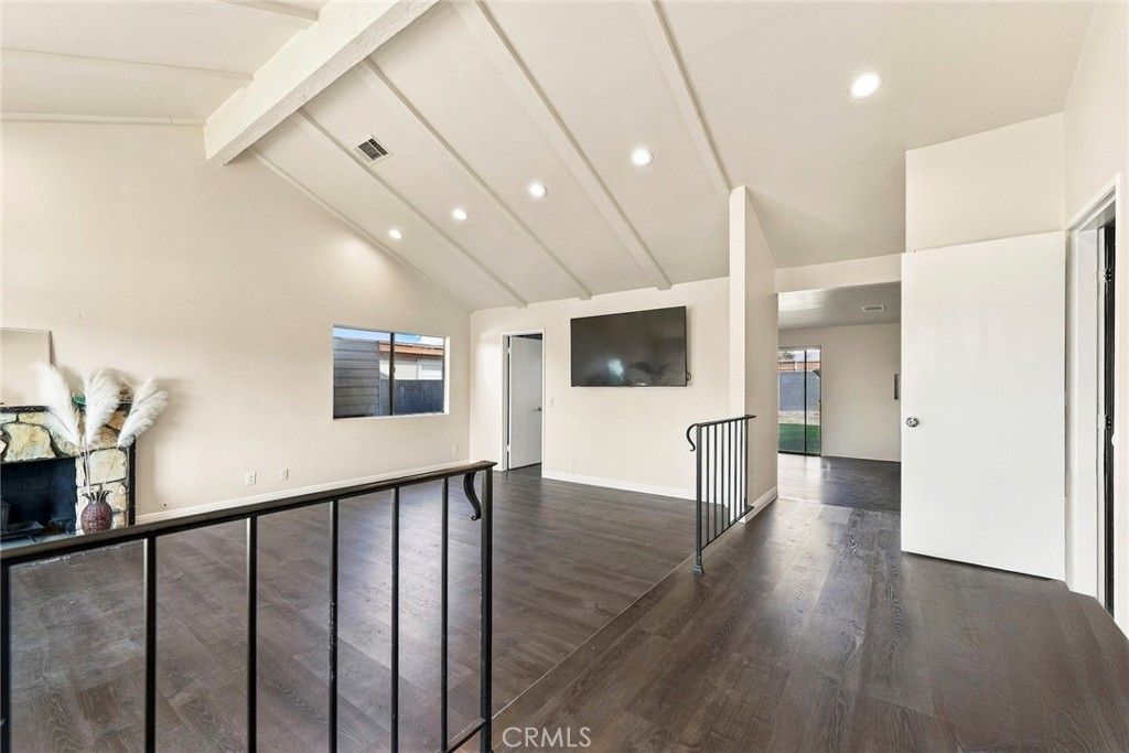 1119 E Gladwick Street, Carson, CA 90746 — photo 4