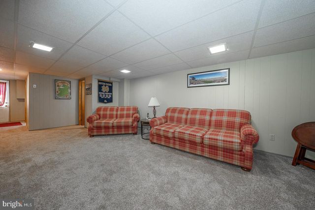 614 CRESCENT DR, Glenolden, PA 19036