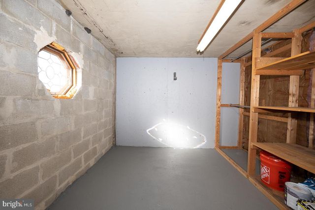 614 CRESCENT DR, Glenolden, PA 19036