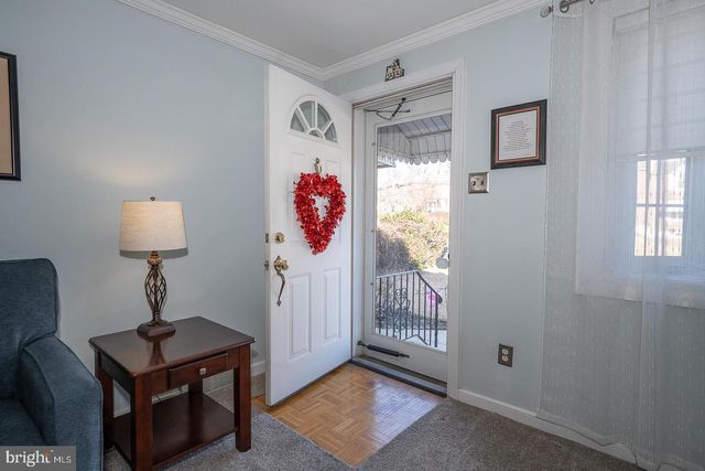 614 CRESCENT DR, Glenolden, PA 19036