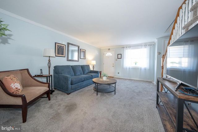 614 CRESCENT DR, Glenolden, PA 19036