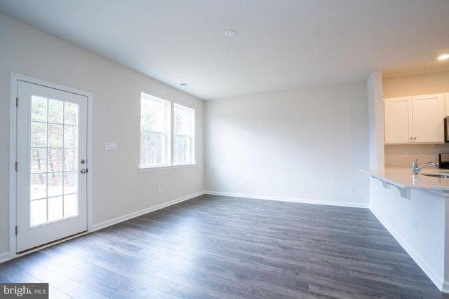 387 MAZZEO DR, Glassboro, NJ 08028
