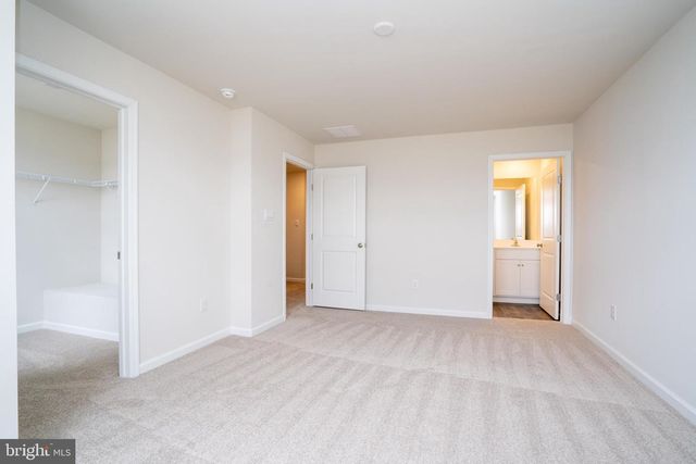 387 MAZZEO DR, Glassboro, NJ 08028