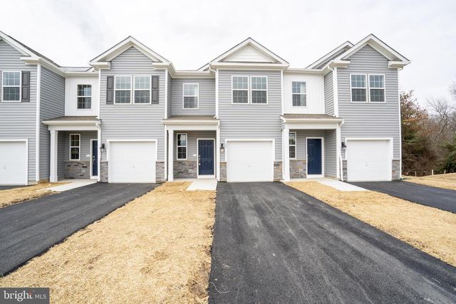 387 MAZZEO DR, Glassboro, NJ 08028