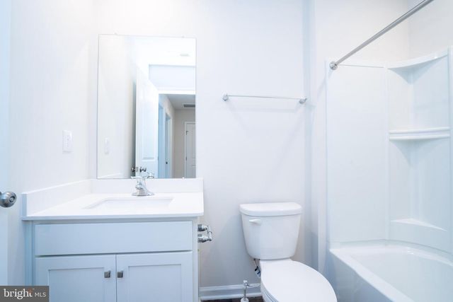 387 MAZZEO DR, Glassboro, NJ 08028