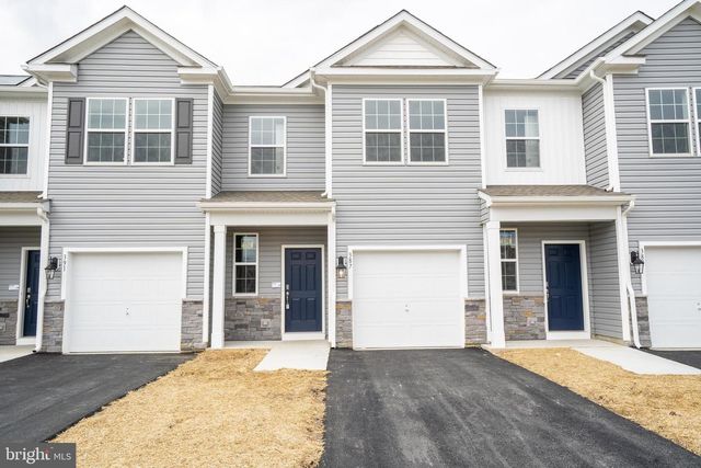 387 MAZZEO DR, Glassboro, NJ 08028