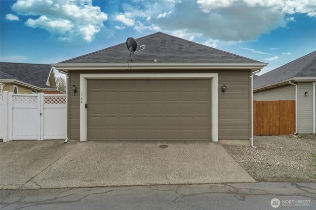764 SE Quail Run, College Place, WA 99324