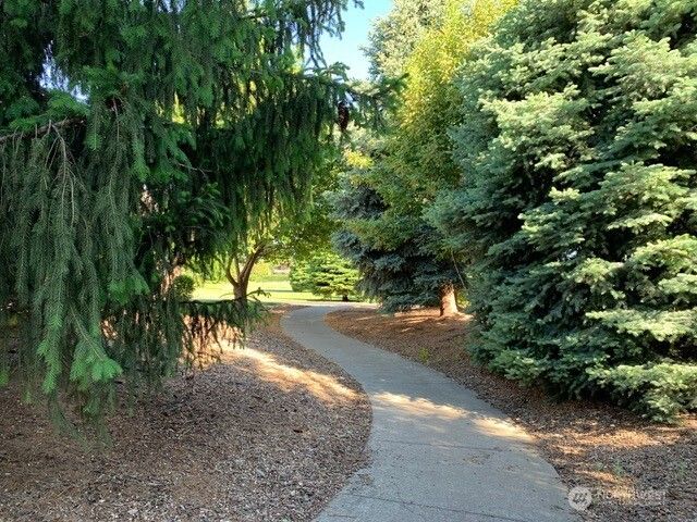 764 SE Quail Run, College Place, WA 99324