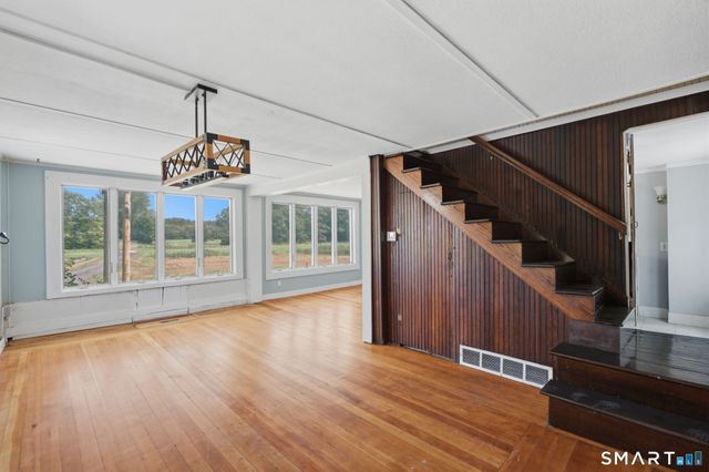 3198 Durham Road, Guilford, CT 06437