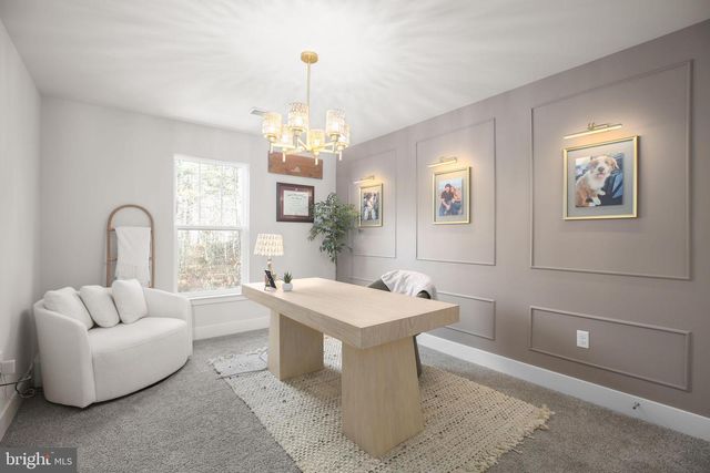 2102 LAKEVIEW PKWY, Locust Grove, VA 22508