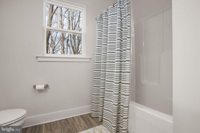 2102 LAKEVIEW PKWY, Locust Grove, VA 22508