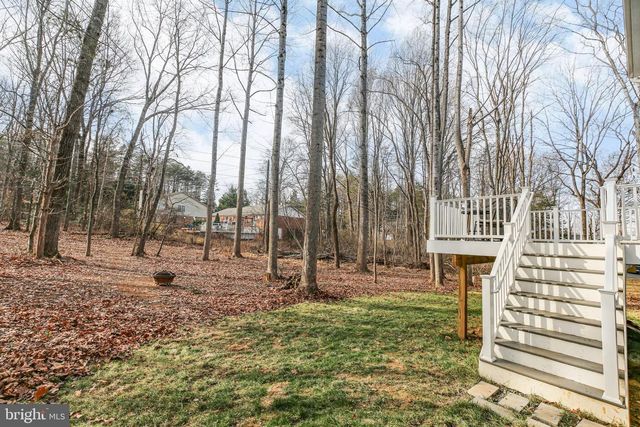 2102 LAKEVIEW PKWY, Locust Grove, VA 22508