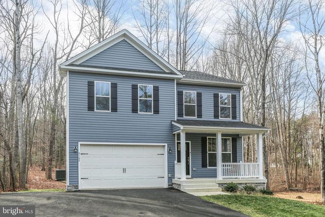 2102 LAKEVIEW PKWY, Locust Grove, VA 22508