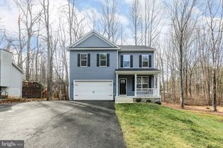 2102 LAKEVIEW PKWY, Locust Grove, VA 22508