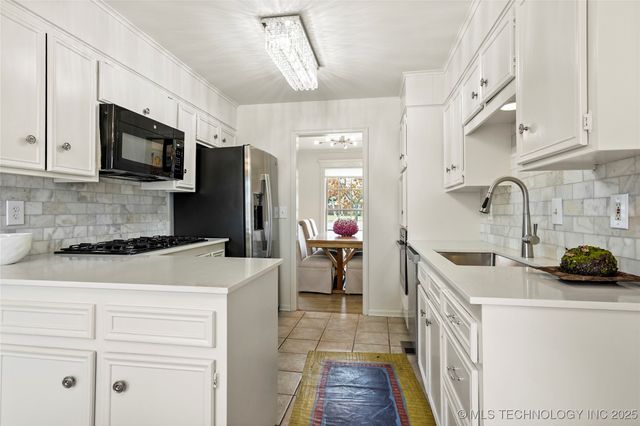 4601 S 66th East Avenue, Tulsa, OK 74145