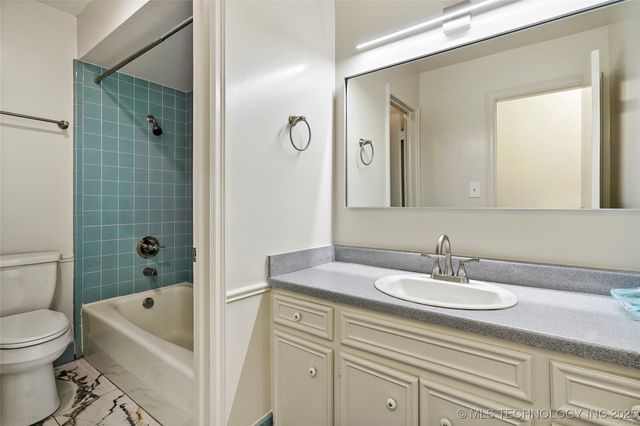 4601 S 66th East Avenue, Tulsa, OK 74145