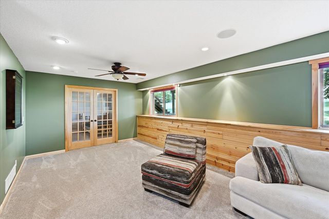 6592 Albert Court, Lino Lakes, MN 55038