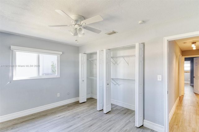 6510 NW 21st St, Sunrise, FL 33313