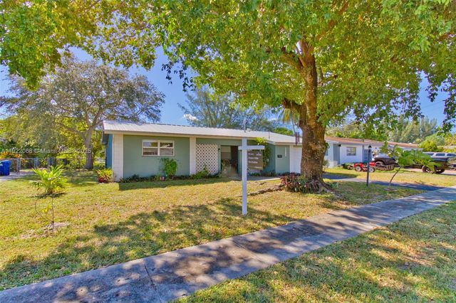 6510 NW 21st St, Sunrise, FL 33313