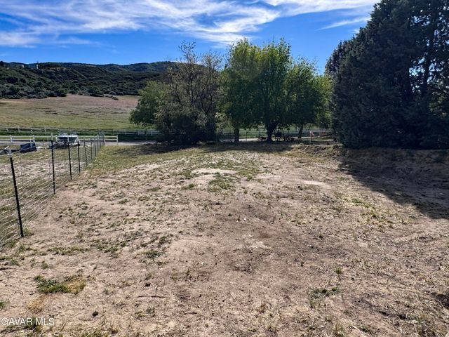 Ranch Club Rd & Kiptree Dr, Lake Elizabeth, CA 93532