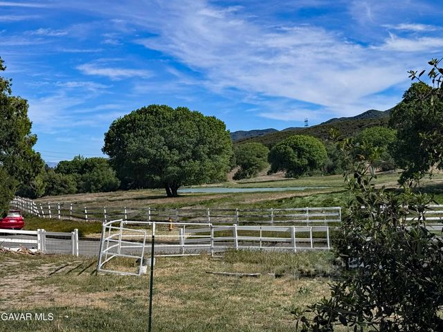 Ranch Club Rd & Kiptree Dr, Lake Elizabeth, CA 93532