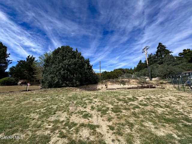 Ranch Club Rd & Kiptree Dr, Lake Elizabeth, CA 93532